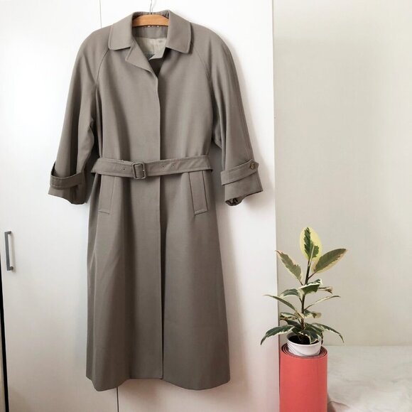 Vintage Wool Overcoat by Aquascutum - Picture 8 of 12